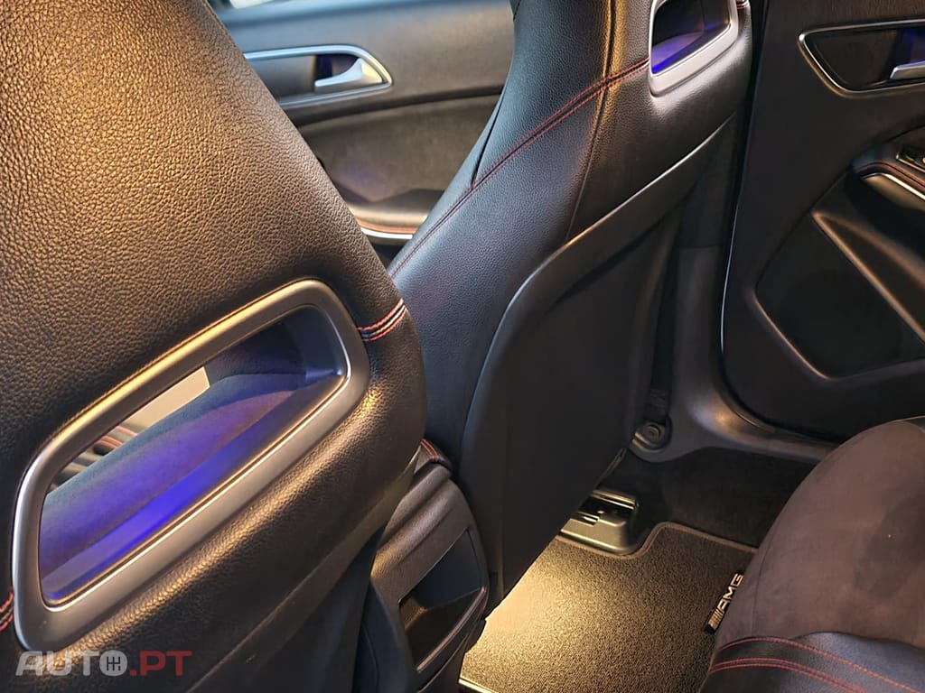 Mercedes-Benz A 180 d AMG Line