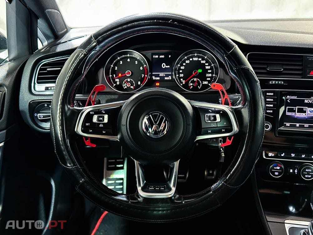 Volkswagen Golf 2.0 TSi GTi DSG Performance