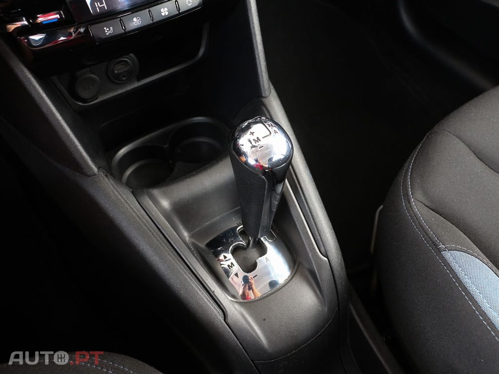 Peugeot 208 1.6 e-HDi Allure 2-Tronic