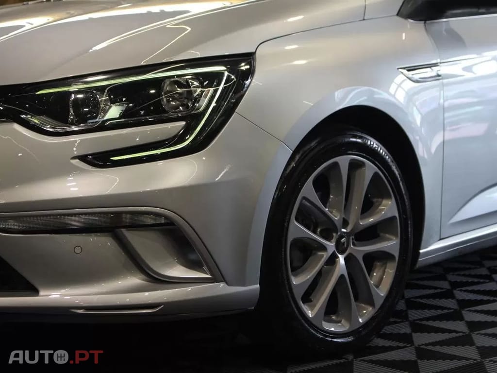 Renault Mégane Sport Tourer 1.5 Blue dCi GT Line J18