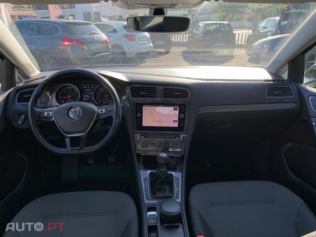 Volkswagen Golf 1.6 TDI Highline