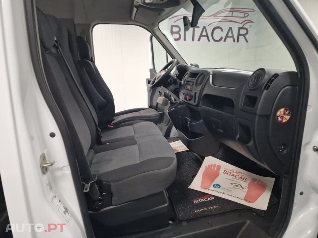 Renault Master 2.3 dCi L2H2 3.5T
