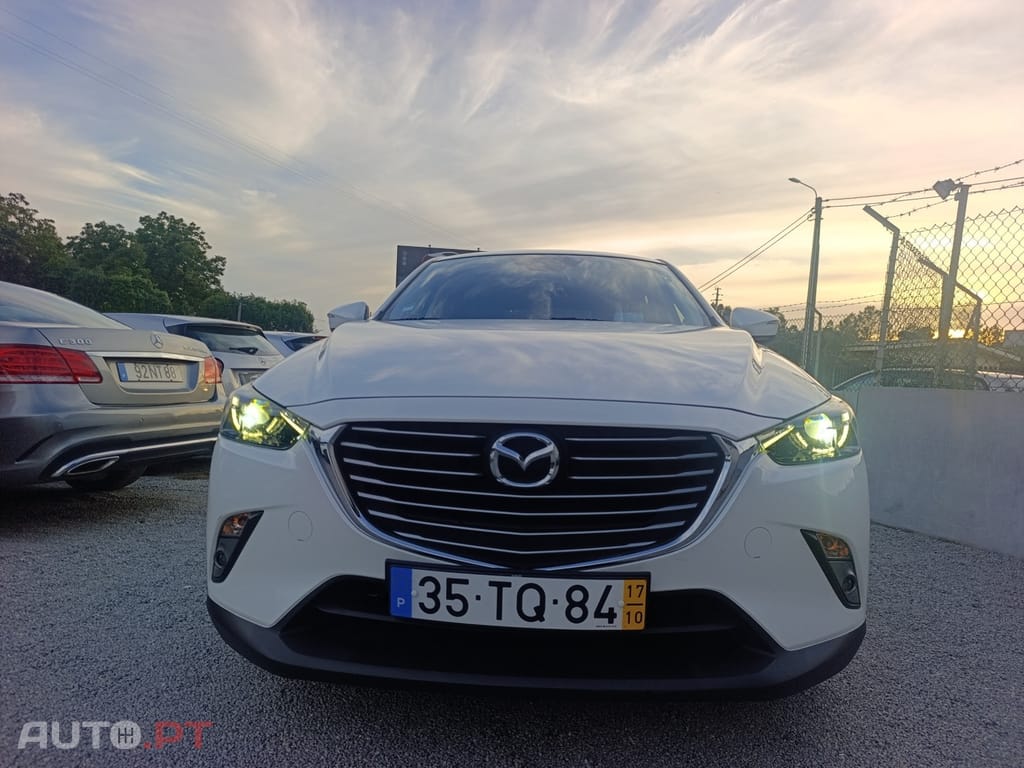 Mazda CX-3 1.5 Sky.Special Edition Navi