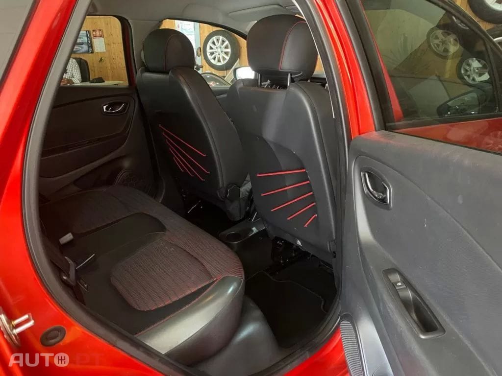 Renault Captur 1.5 DCi Helly Hansen