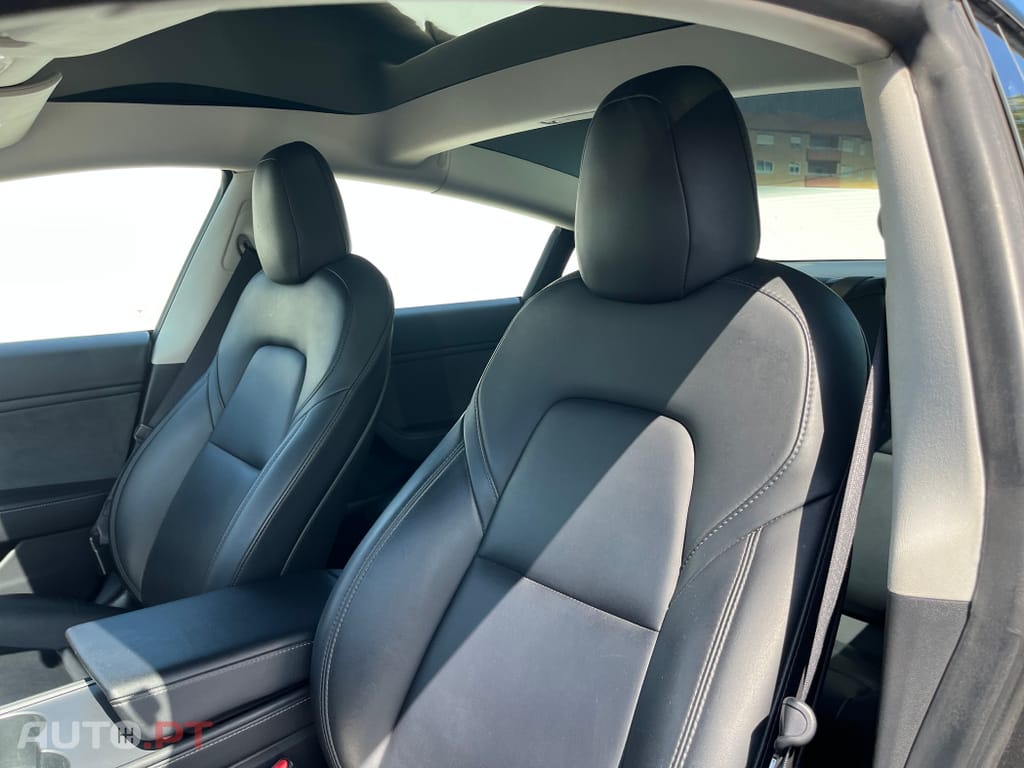 Tesla Model 3 Long Range AWD Dual Motor