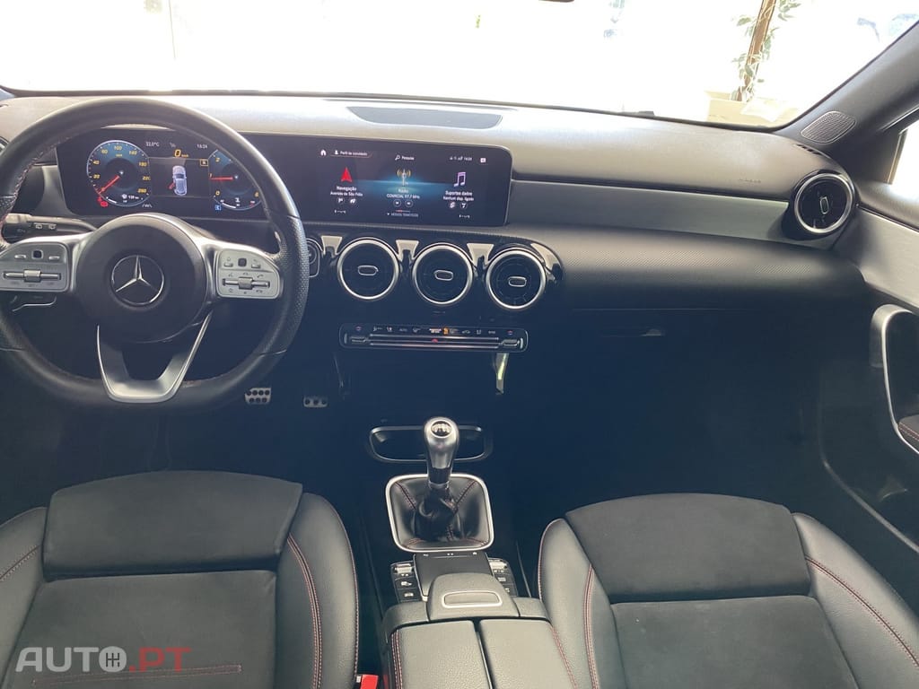 Mercedes-Benz A 180 d AMG Line