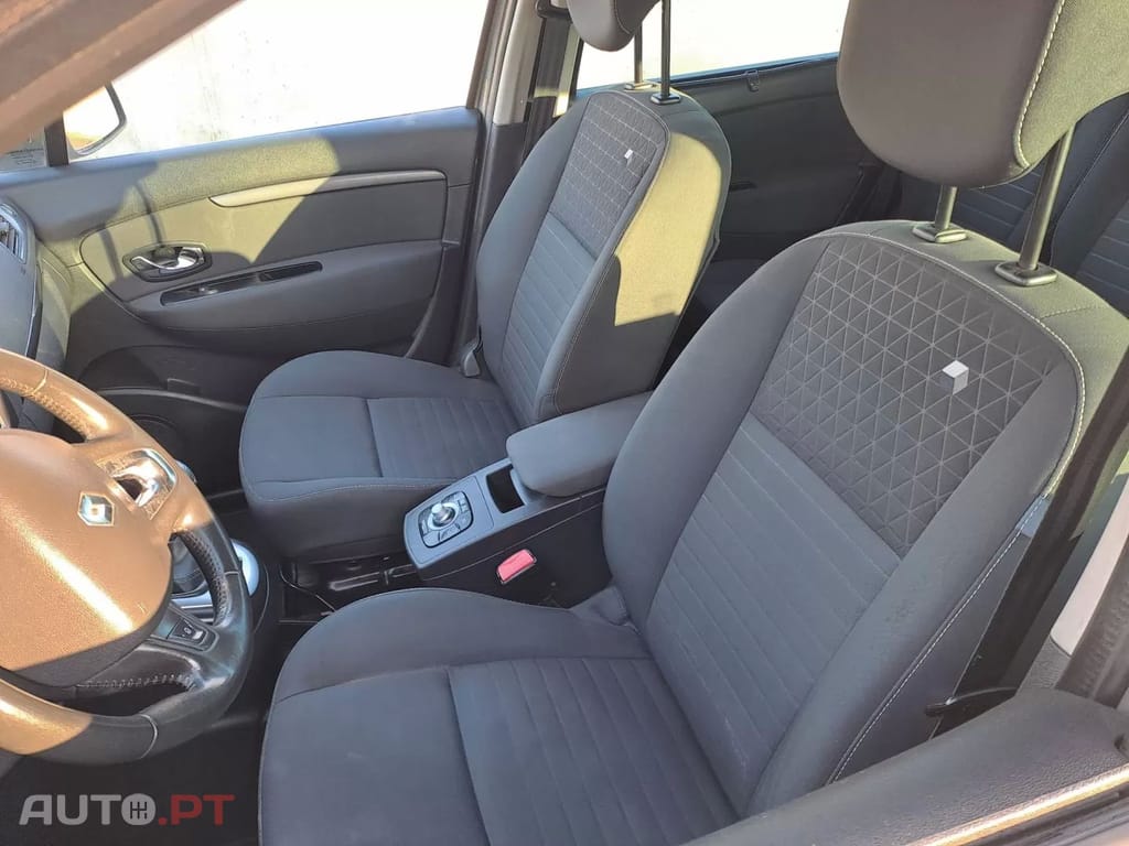 Renault Grand Scénic LIMITED