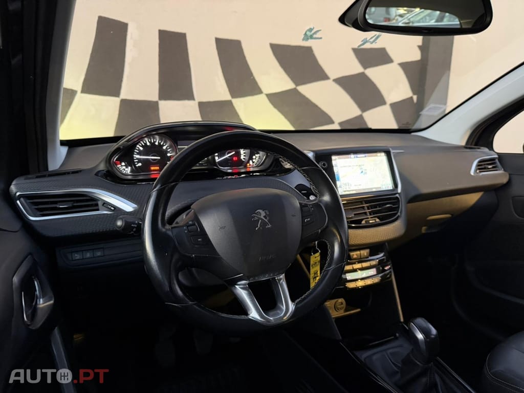 Peugeot 2008 1.2 PureTech Active