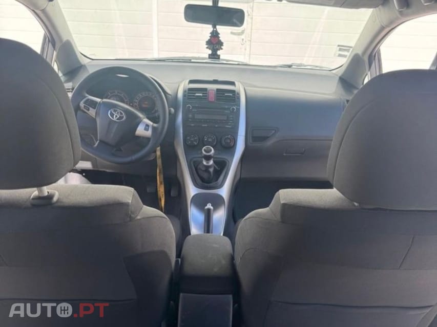 Toyota Auris 1.4 D-4D AC