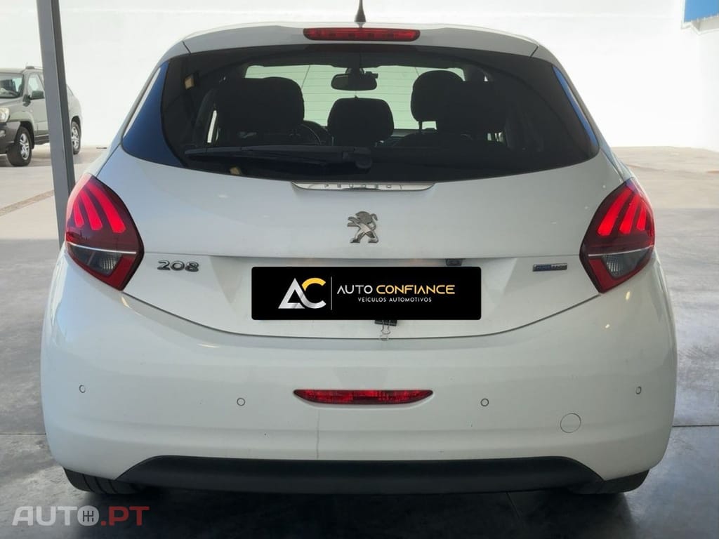 Peugeot 208 1.2 PureTech Style