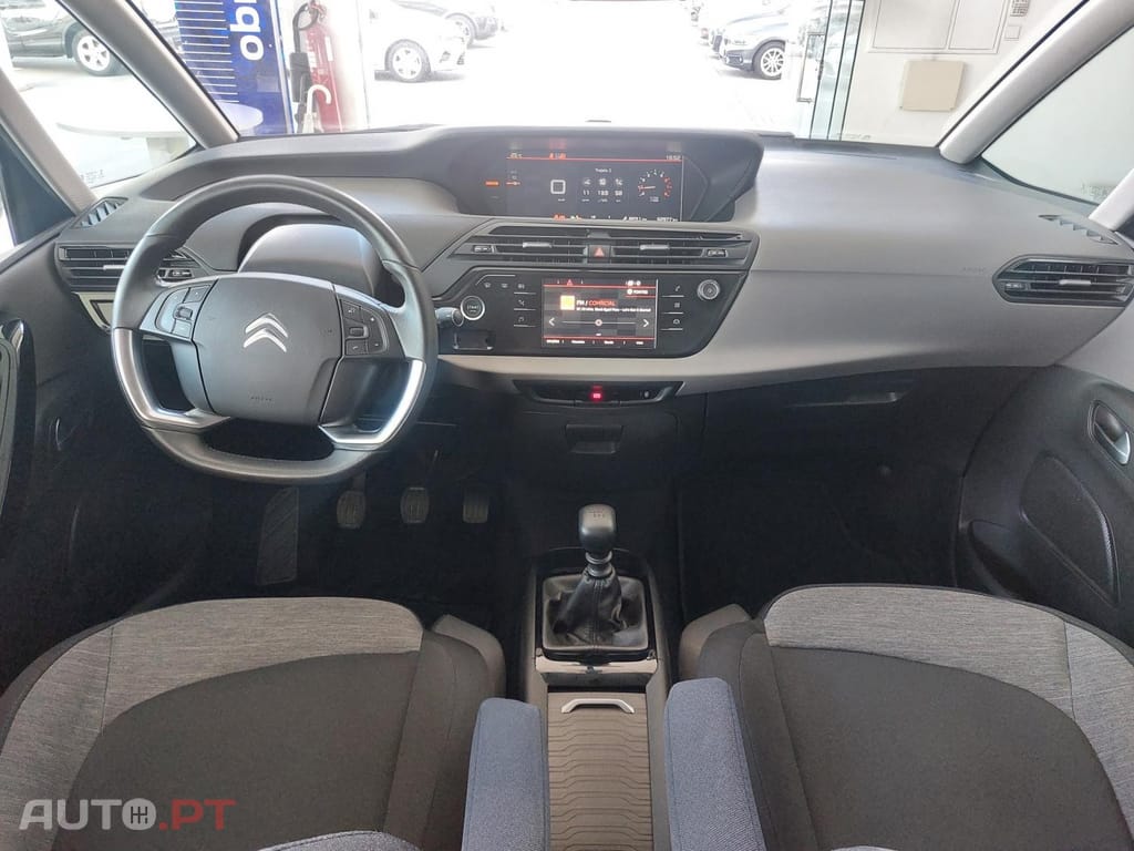 Citroën Grand C4 Spacetourer 1.2 PureTech Feel — fotografia 11