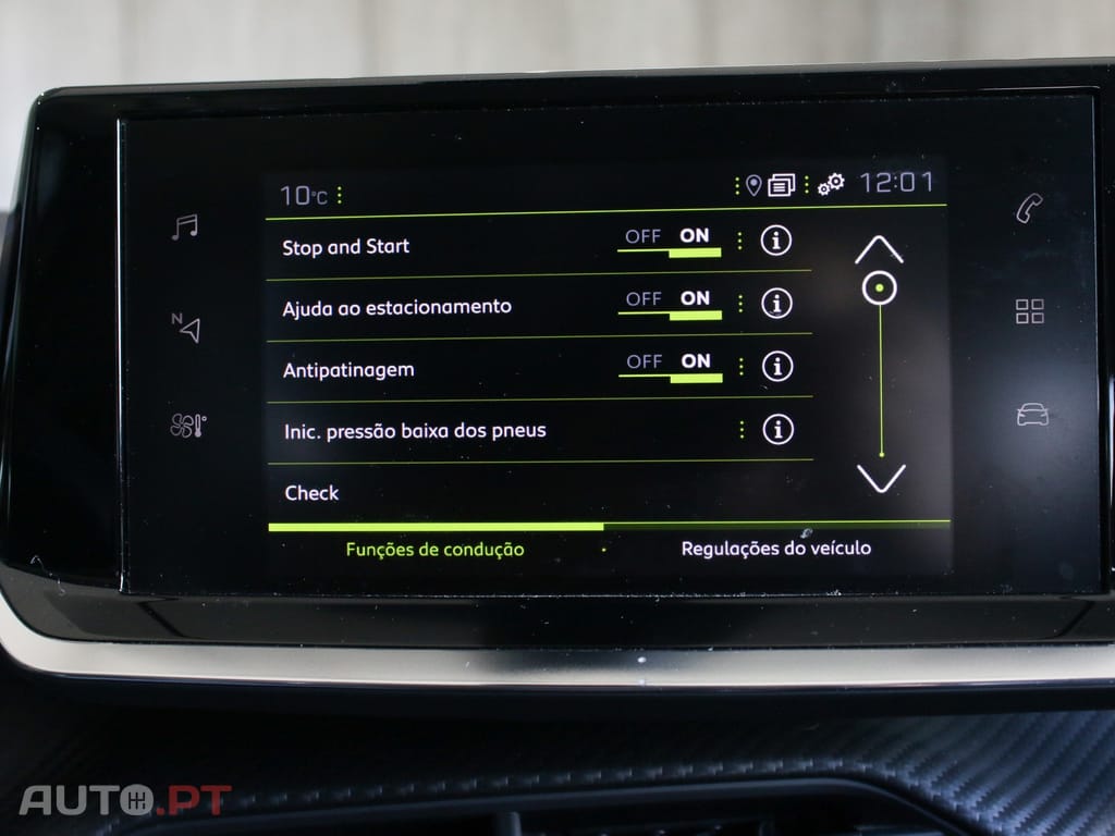 Peugeot 2008 1.2 PureTech Allure EAT8