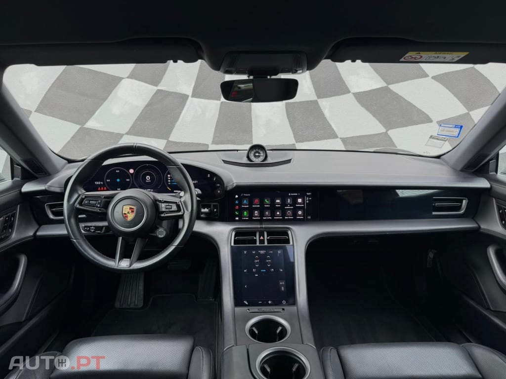 Porsche Taycan 4S Black Edition