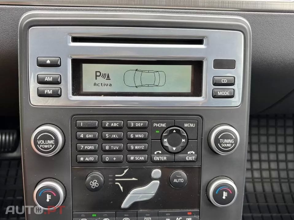 Volvo XC70 2.0 D3 Drive Momentum