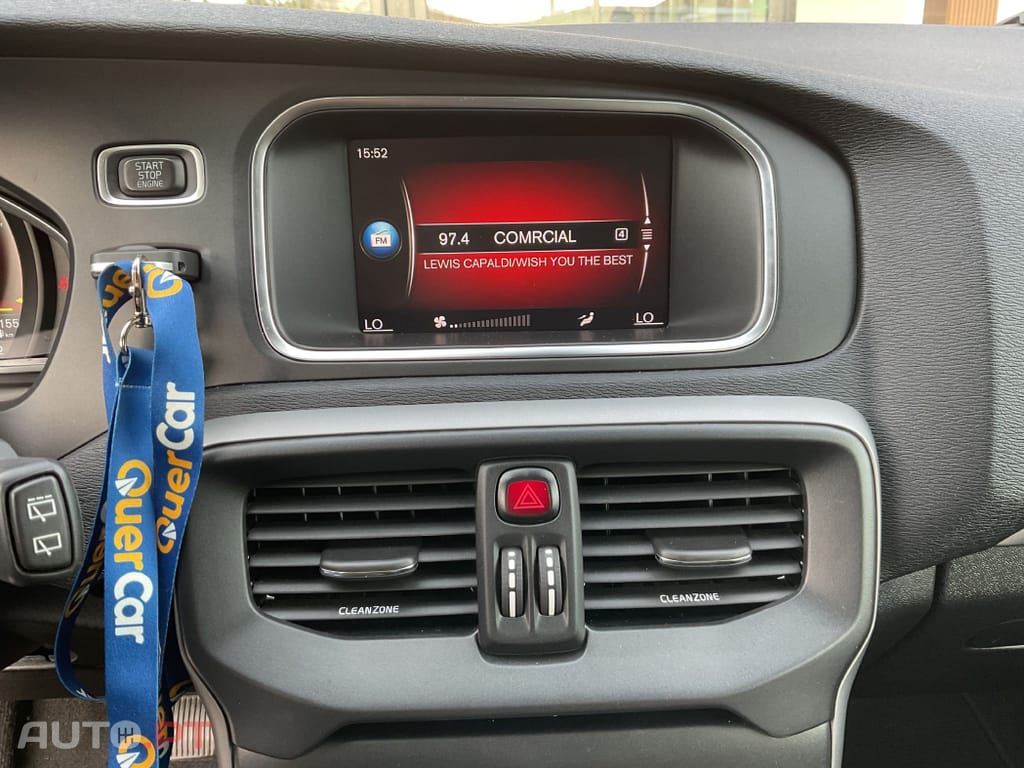 Volvo V40 2.0 D2 Momentum Geartronic