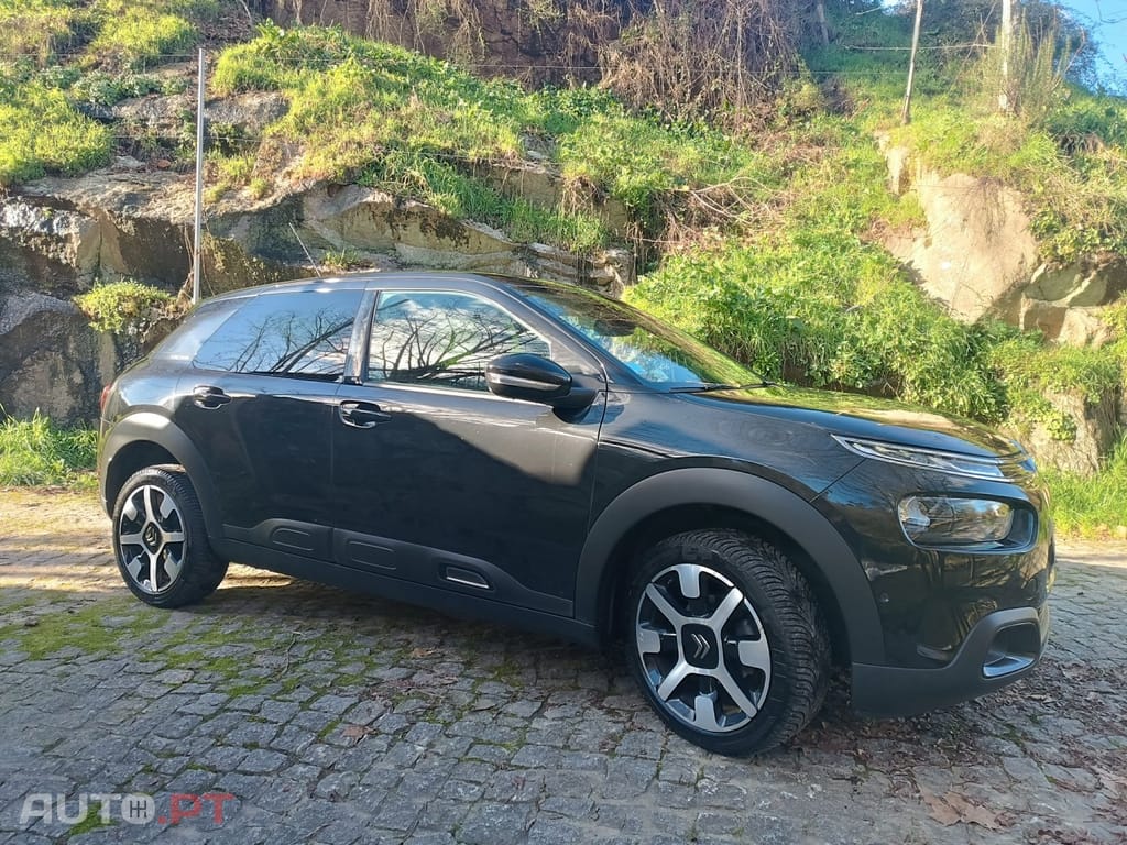 Citroen C4 Cactus BlueHDi 100 Stop&Start C-SERIES