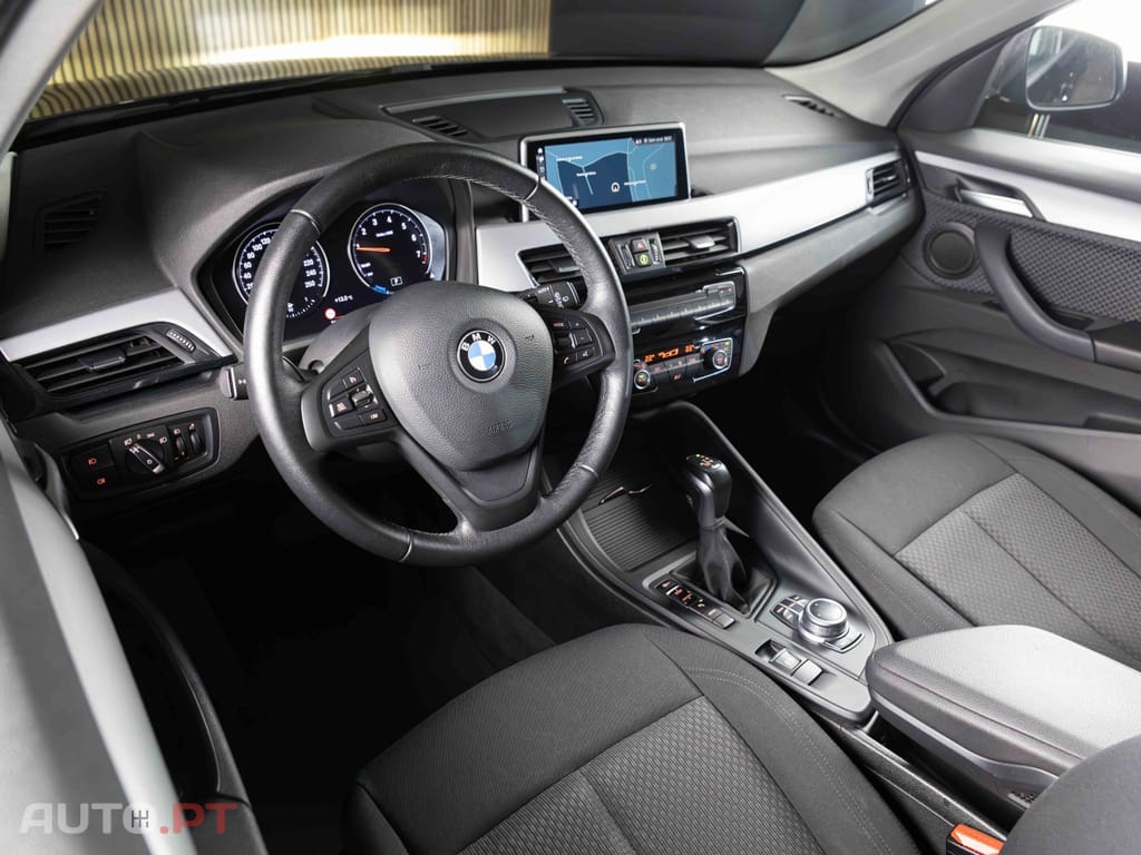 BMW X1 25 e xDrive Corporate Edition