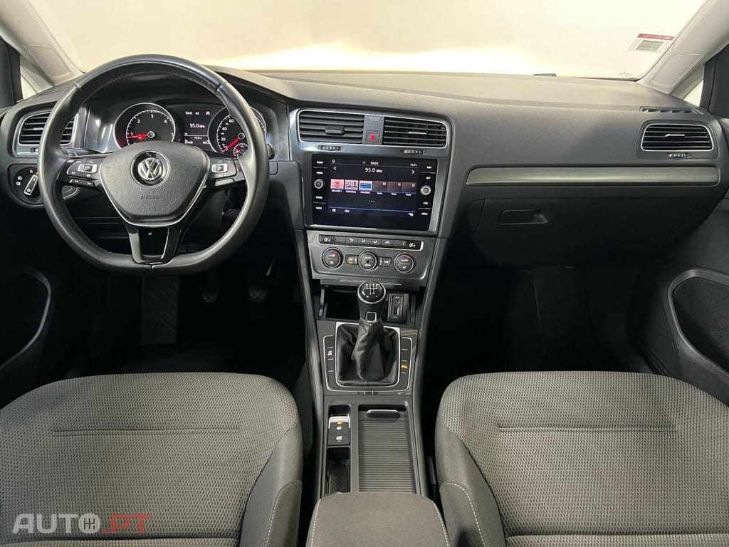 Volkswagen Golf 1.6 TDI 115cv Confortline