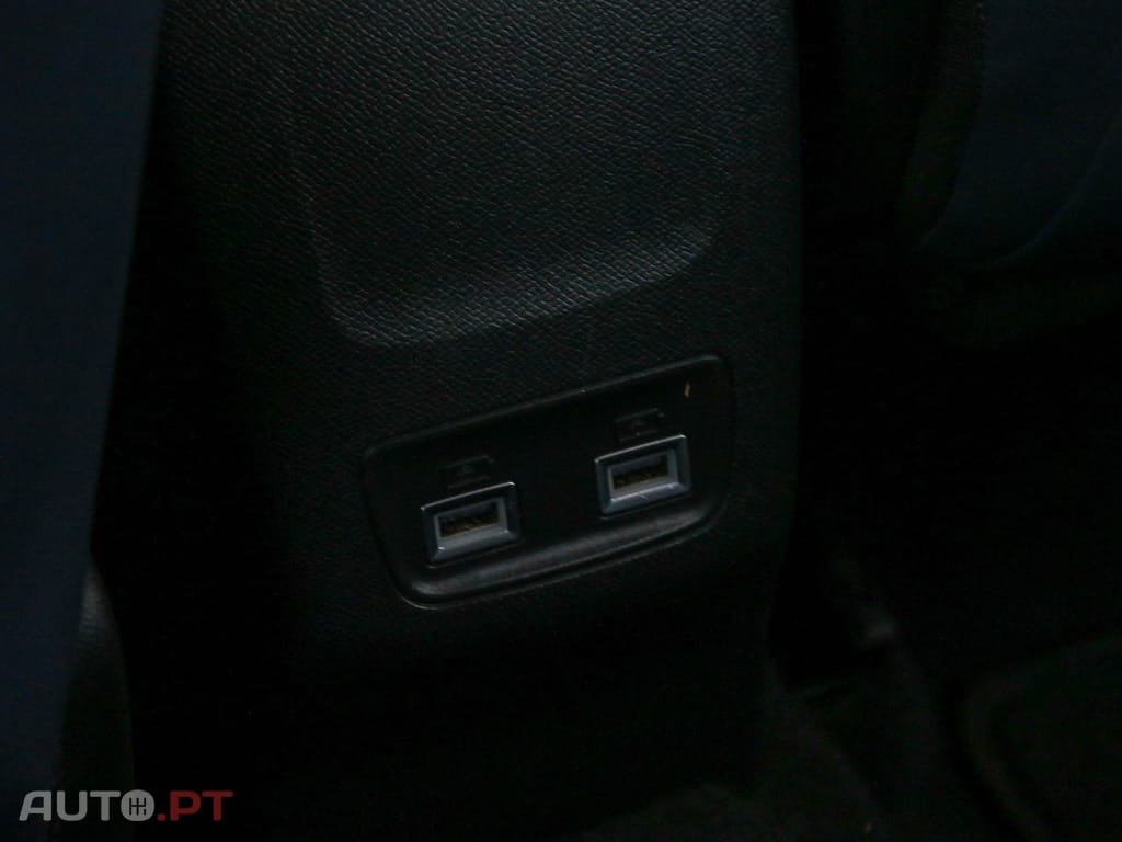 Peugeot 2008 1.5 BlueHDi Allure