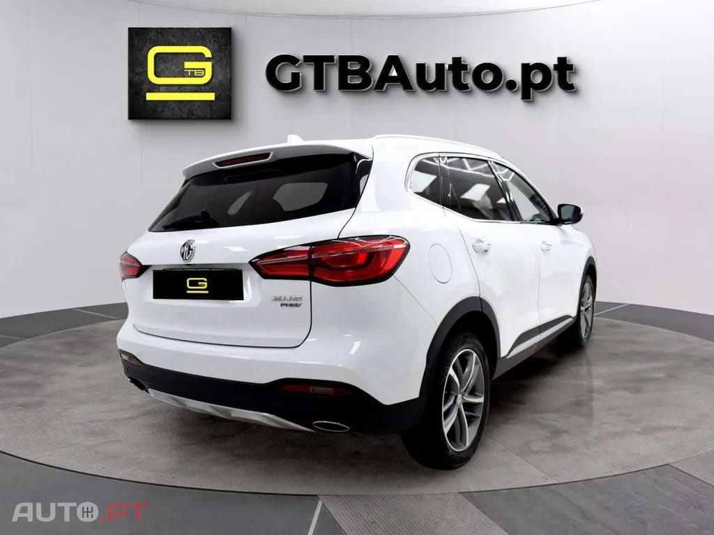 MG EHS 1.5 T-GDI PHEV LUXURY