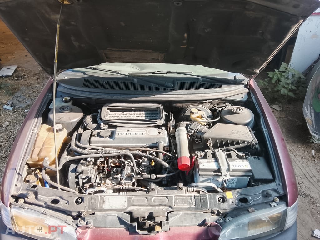Ford Mondeo Mark 1