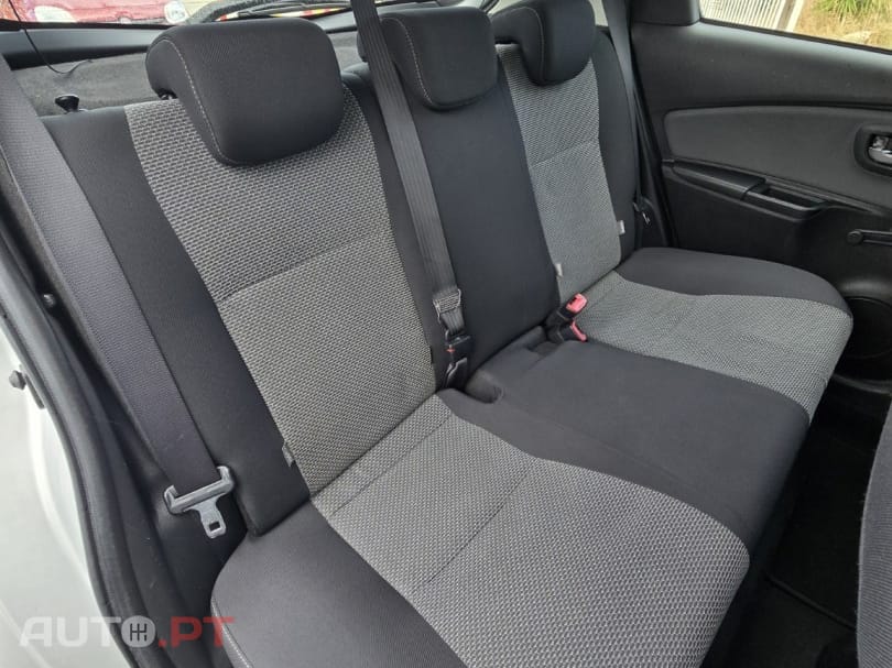 Toyota Yaris 1.5 HSD Comfort