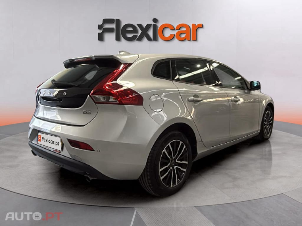 Volvo V40 2.0 D3 Momentum