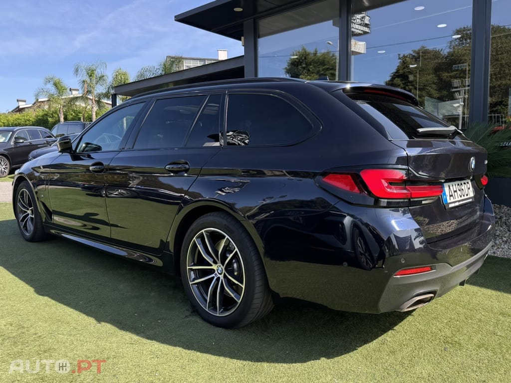 BMW 530 e Pack Desportivo M
