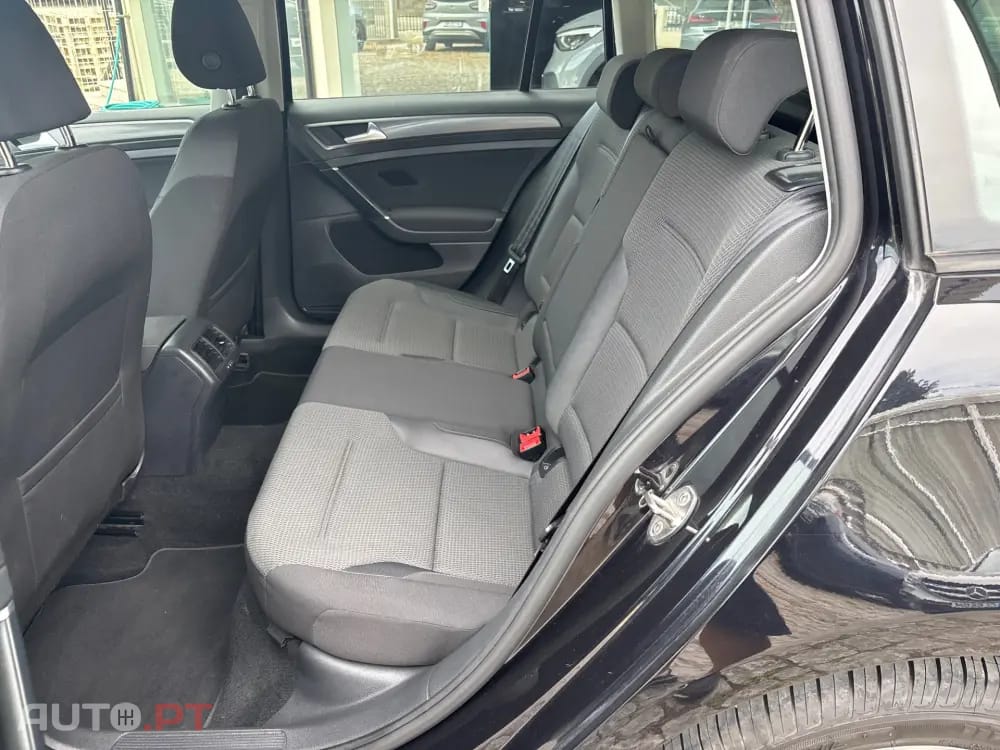 Volkswagen Golf Variant 1.6 TDi Confortline