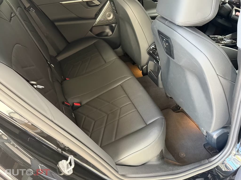 BMW i5 Touring eDrive40