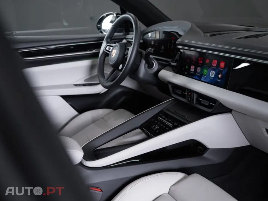 Porsche Macan Electric