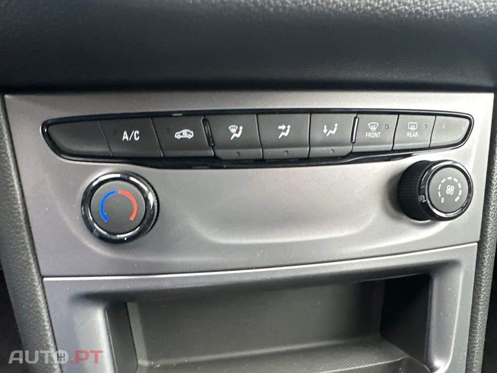 Opel Astra Sports Tourer 1.5 D Business Edition Aut. S/S