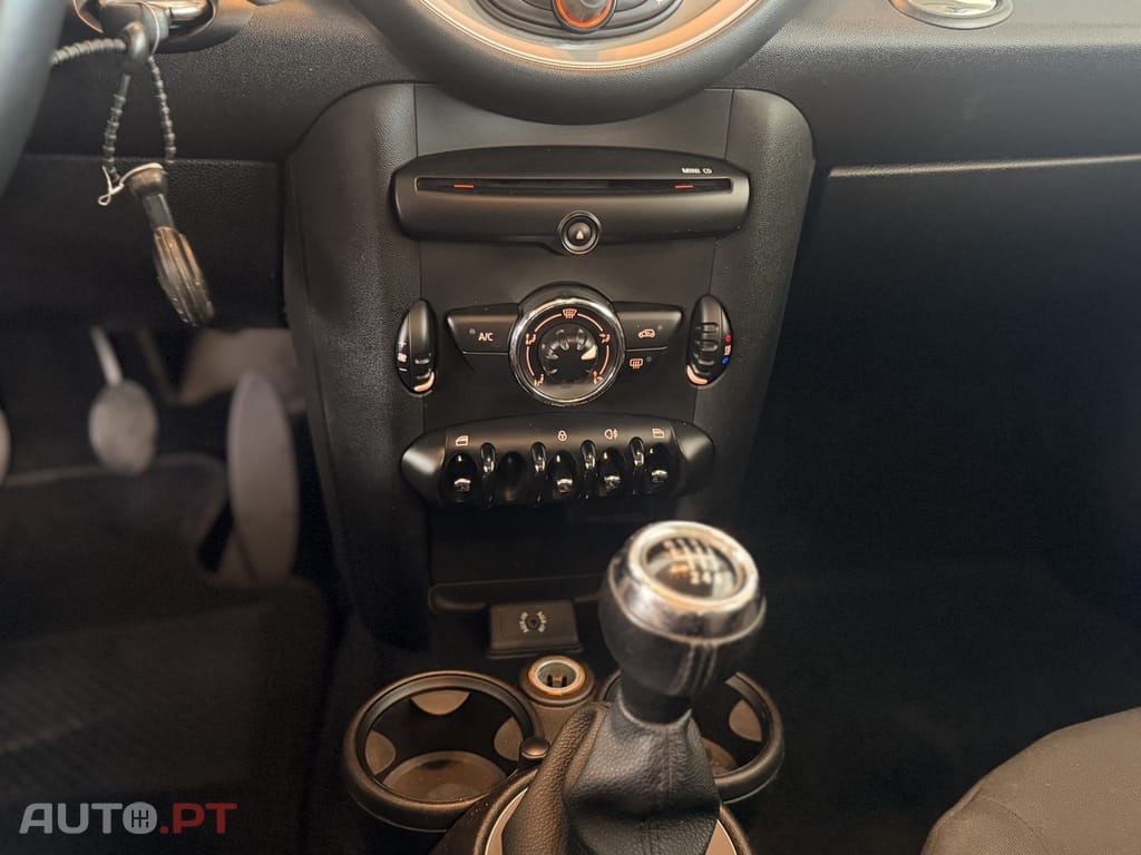 MINI Cooper One 1.6