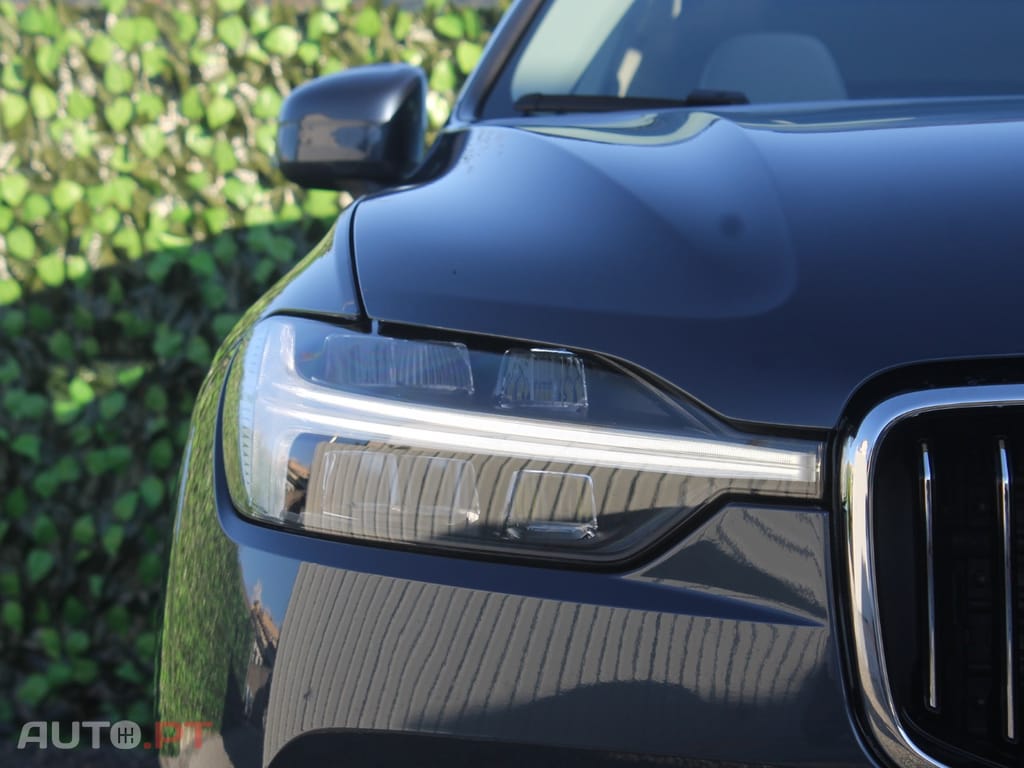 Volvo XC60 2.0 T6 PHEV Inscription Expression AWD