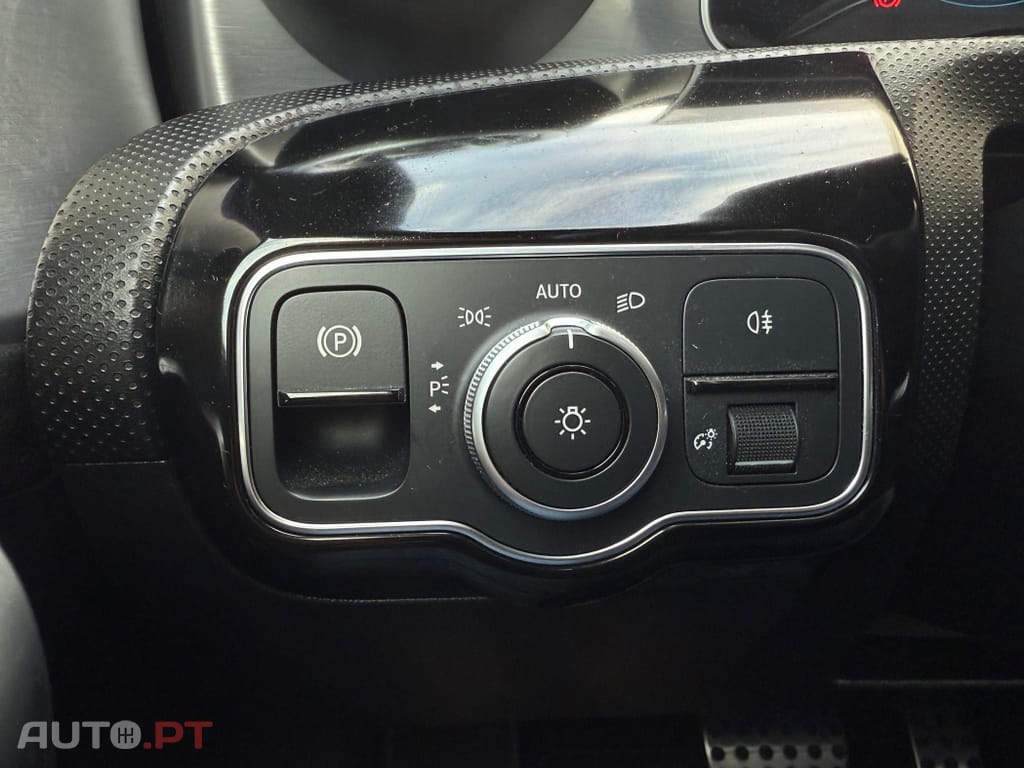 Mercedes-Benz A 180 d AMG Line Aut.
