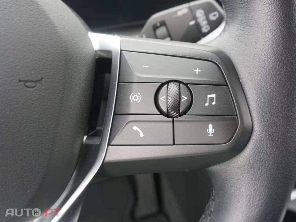 BMW iX1 xDrive30  I.V.A DEDUTÍVEL 