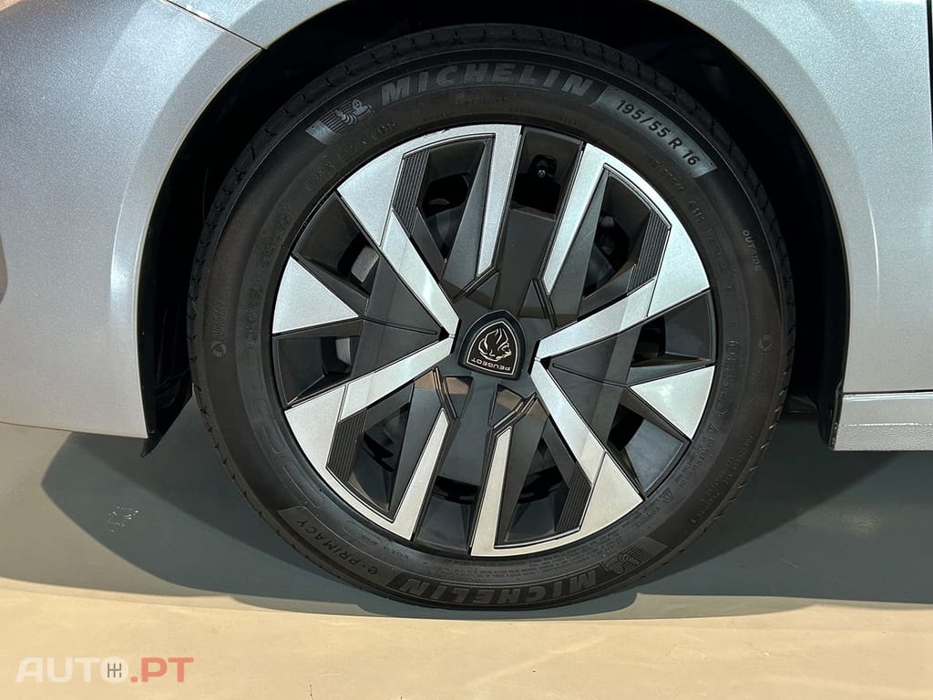Peugeot 208 1.2 PureTech Active Pack