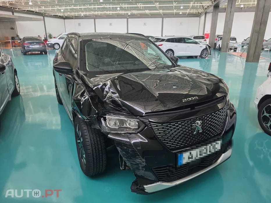 Peugeot E-2008 1.5 HDI Active Pack