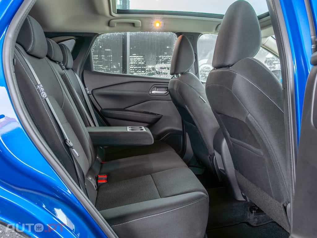 Nissan Qashqai 1.3 DIG-T N-Connecta LED+SKY