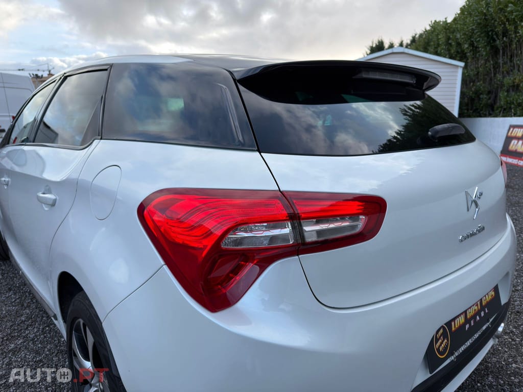 Citroen DS5 2.0 HDi Hybrid4 Sport Chic CMP6