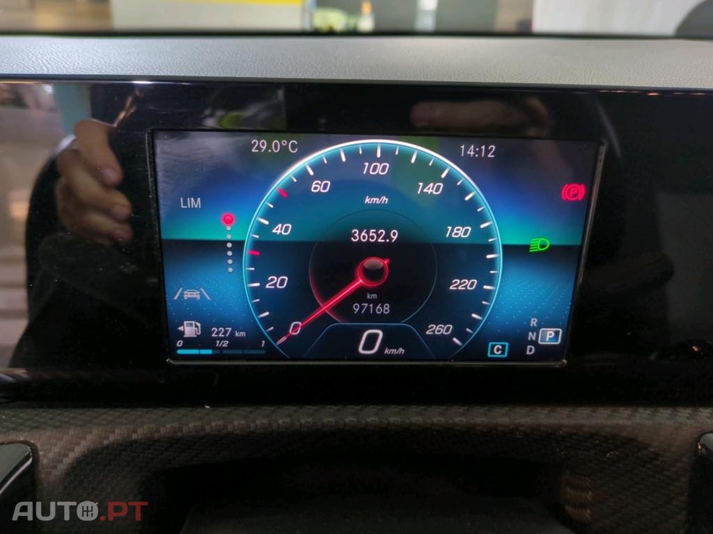 Mercedes-Benz CLA 180 d Style Plus Aut.