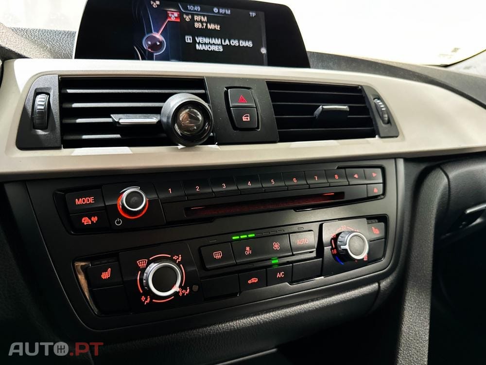 BMW 318 d Line Sport Shadow Auto