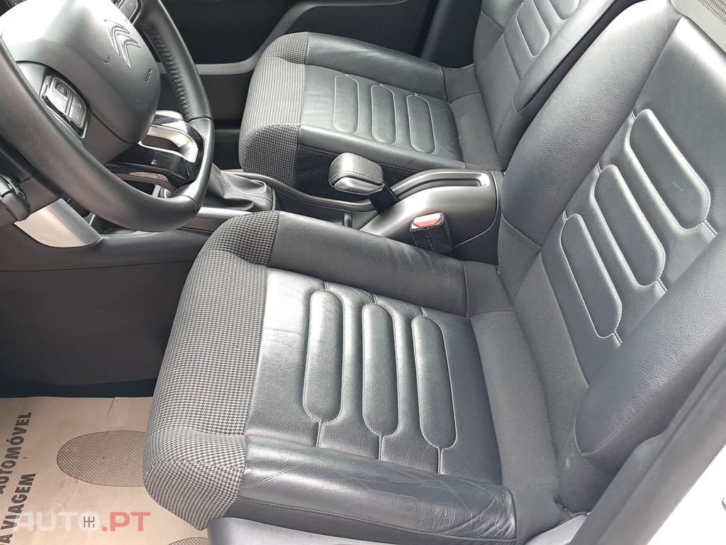 Citroen C3 Aircross 1.2 PureTech Shine EAT6