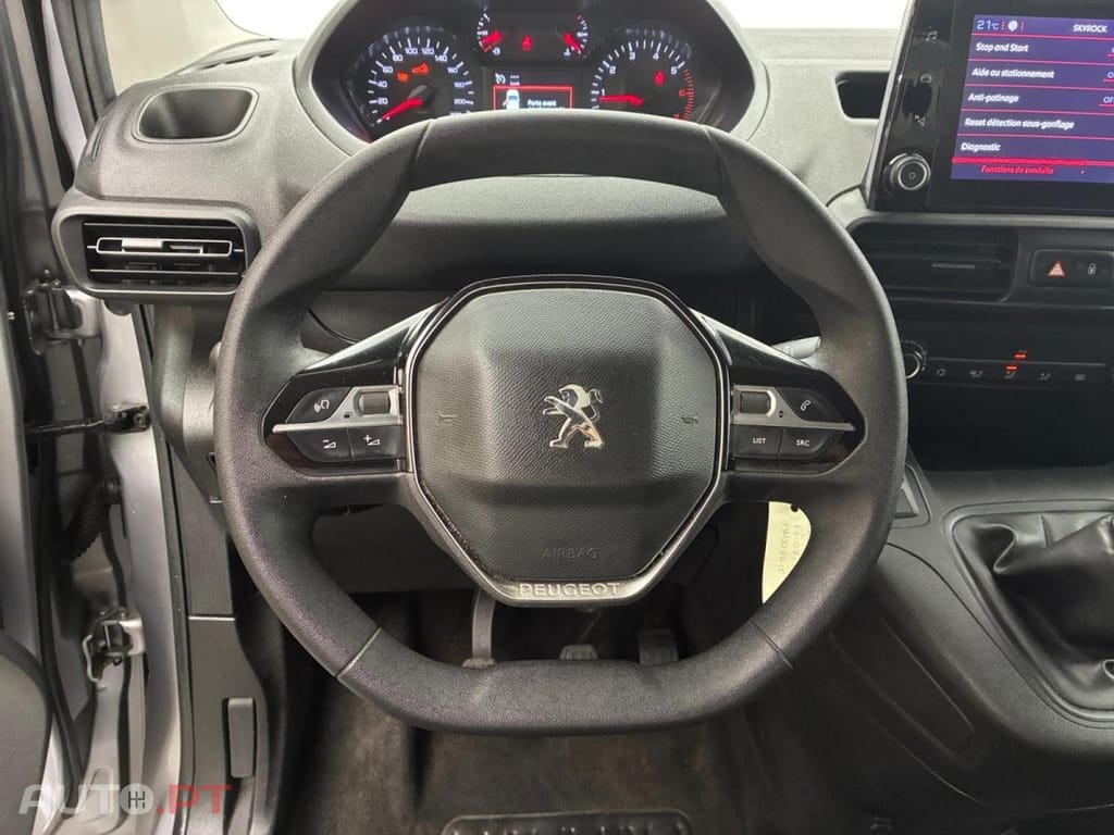 Peugeot Partner 1.5 BlueHDi Asphalt Standard