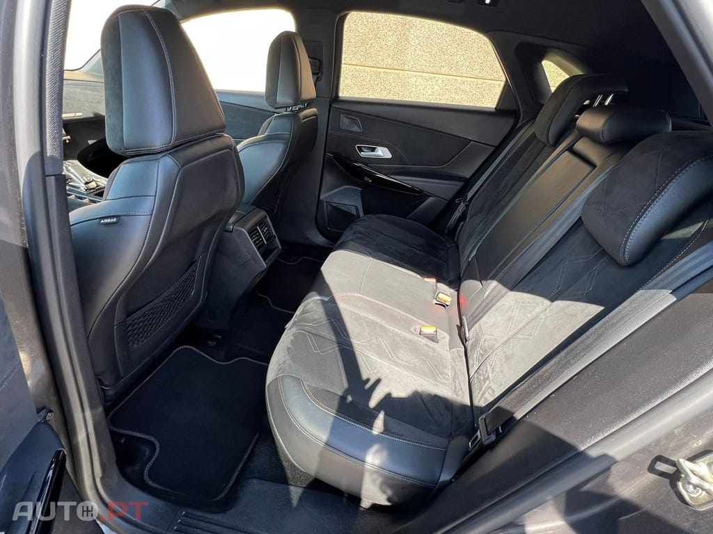 DS DS7 Crossback 1.5 BlueHDi Performance Line EAT8