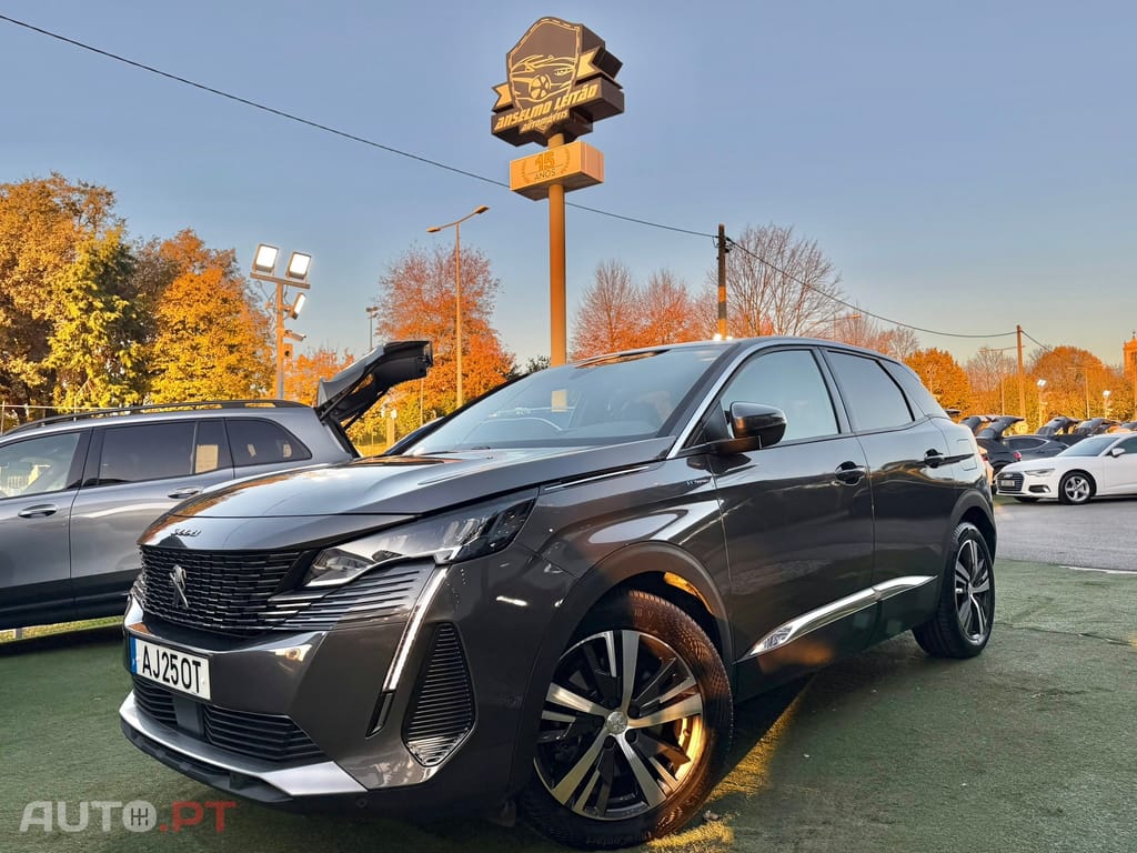 Peugeot 3008 1.6 Hybrid Allure e-EAT8