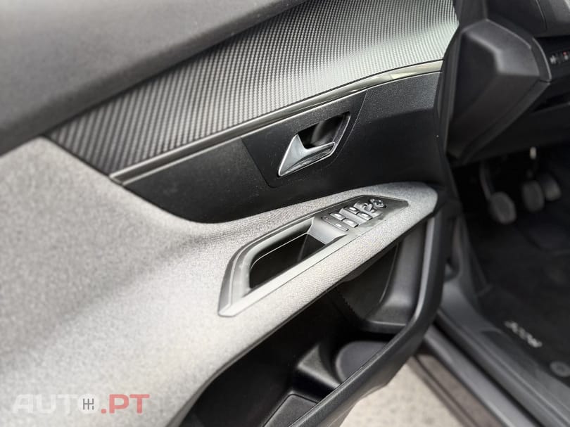 Peugeot 3008 1.5 BlueHDi Active Pack