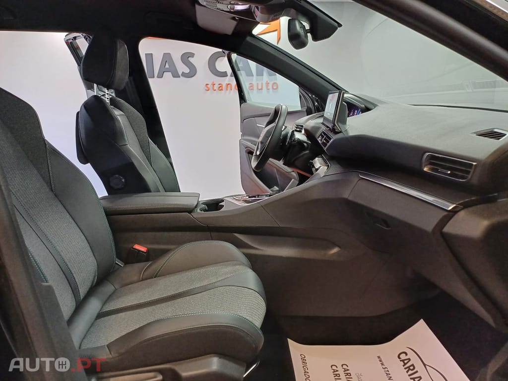 Peugeot 5008 1.5 BlueHDi Allure Pack