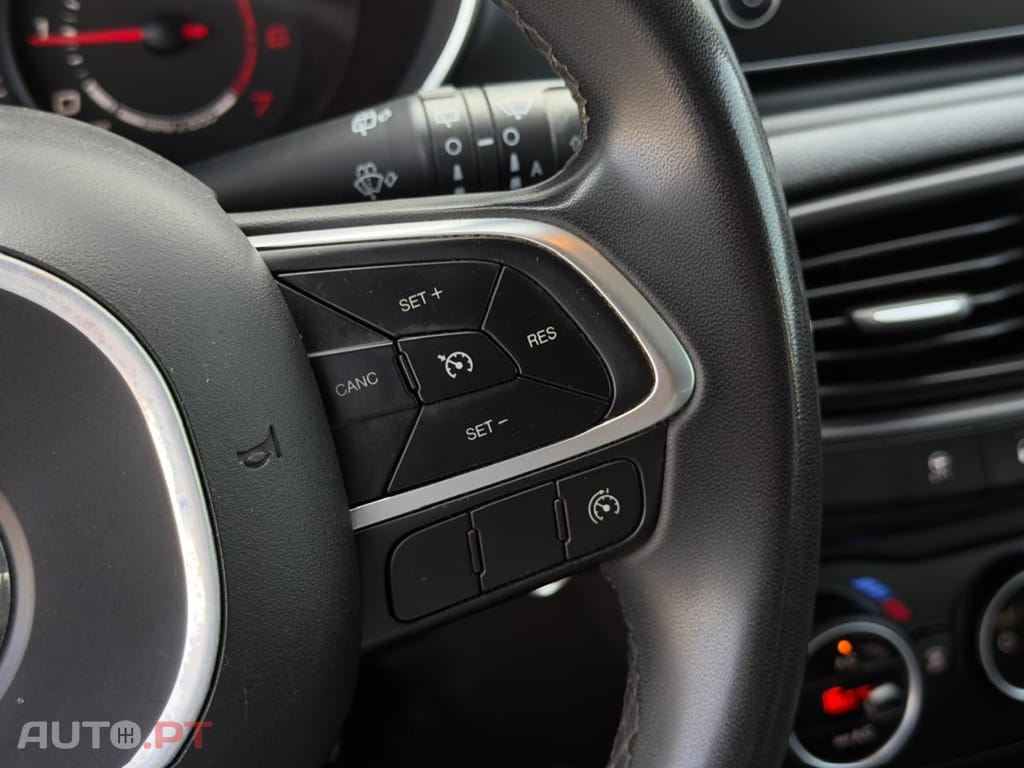 Fiat Tipo 1.6 M-Jet Lounge DCT