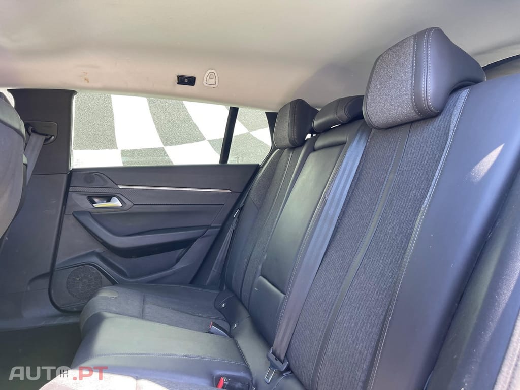 Peugeot 508 SW PureTech 130 EAT8 Allure Pack
